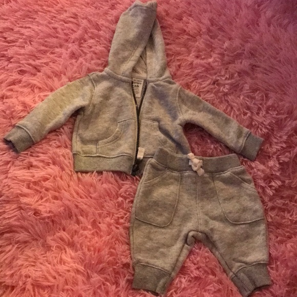 Carter’s gray sweatsuit - Picture 1 of 1
